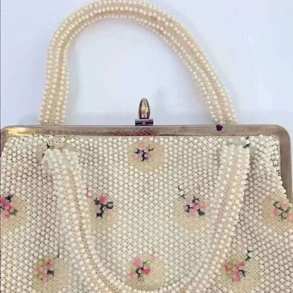 Vintage Corde Bead Handbag  - Picture 3 of 9